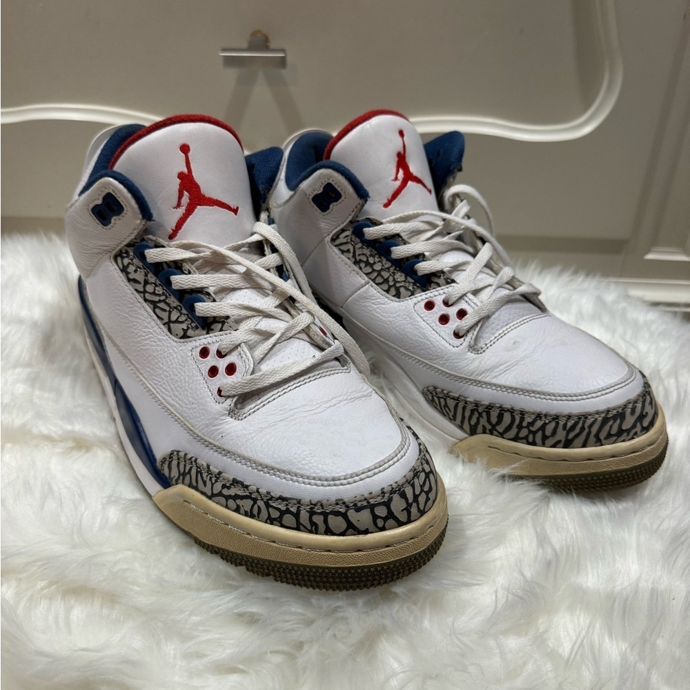 Nike Jordan 3 Retro Men’s size 9.5